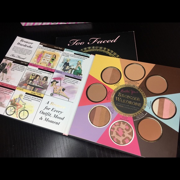 SOLD Too Faced the little black book of bronzers - Picture 1 of 3